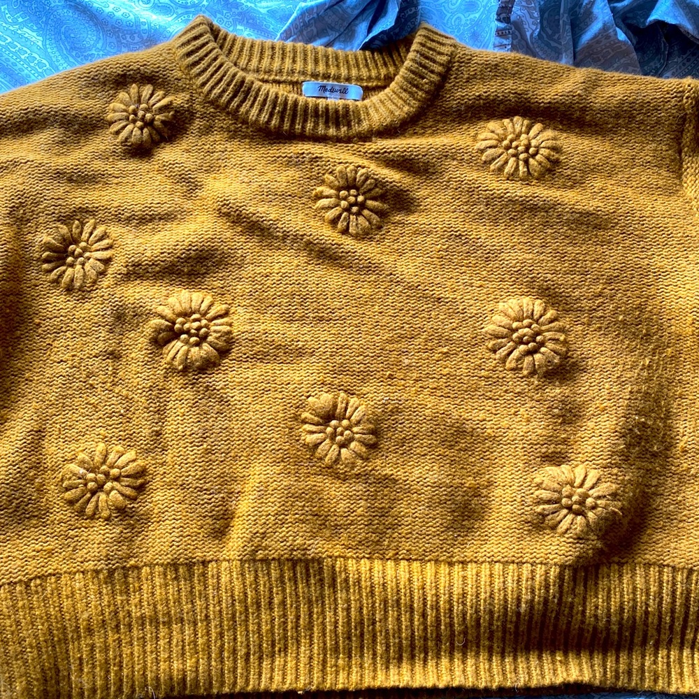 Madewell XL flower crop sweater- mustard